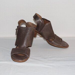 Sofft Brown Leather Sandals